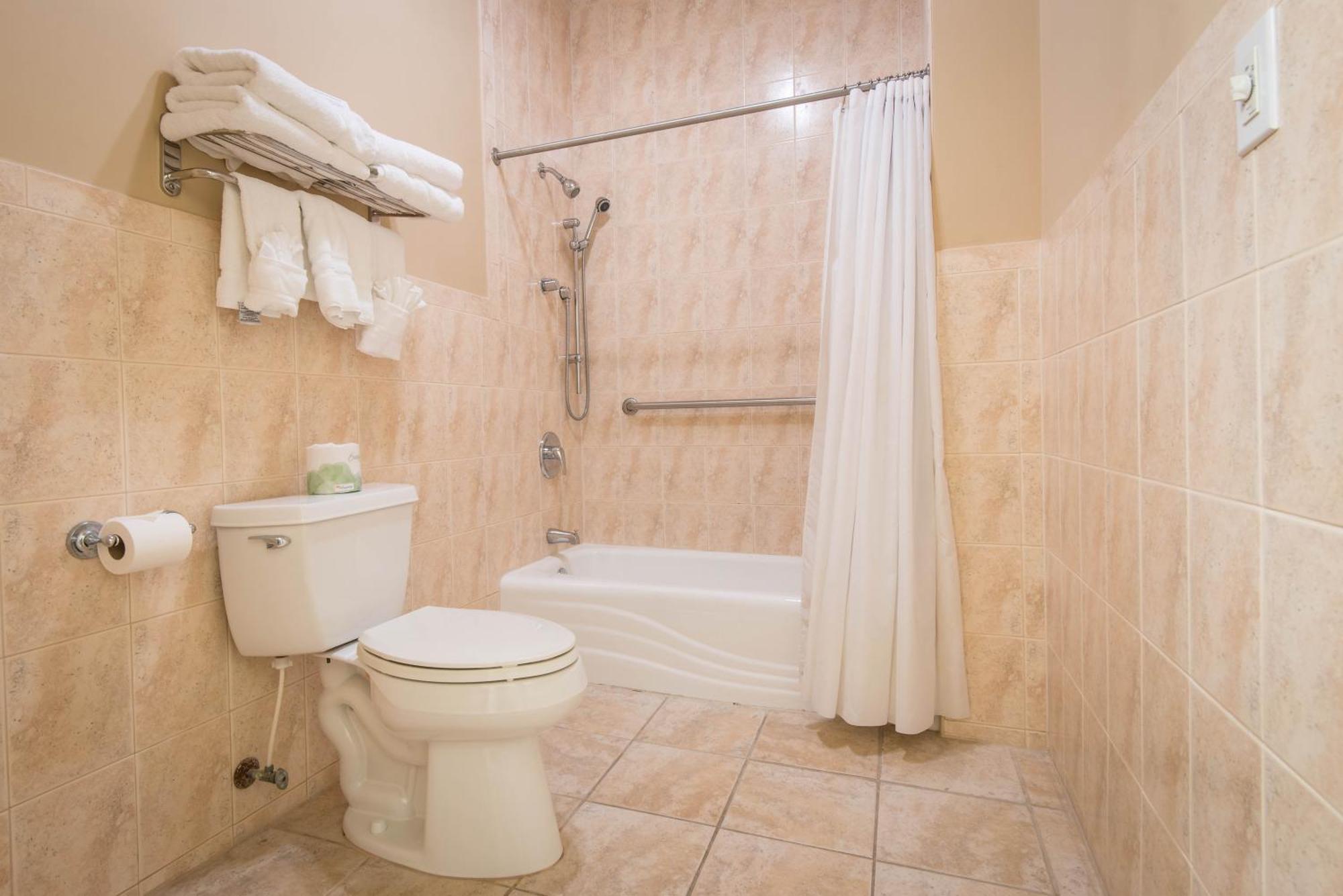 Fort Harrison State Park Inn Индианаполис Екстериор снимка
